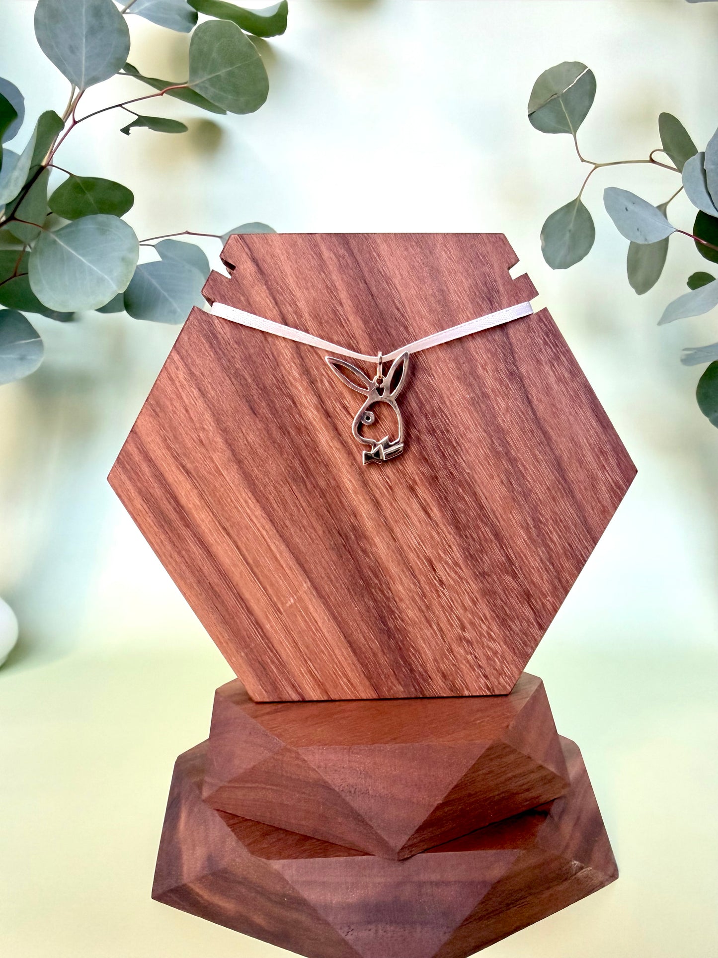 10kt Yellow Gold Playboy Bunny Pendant