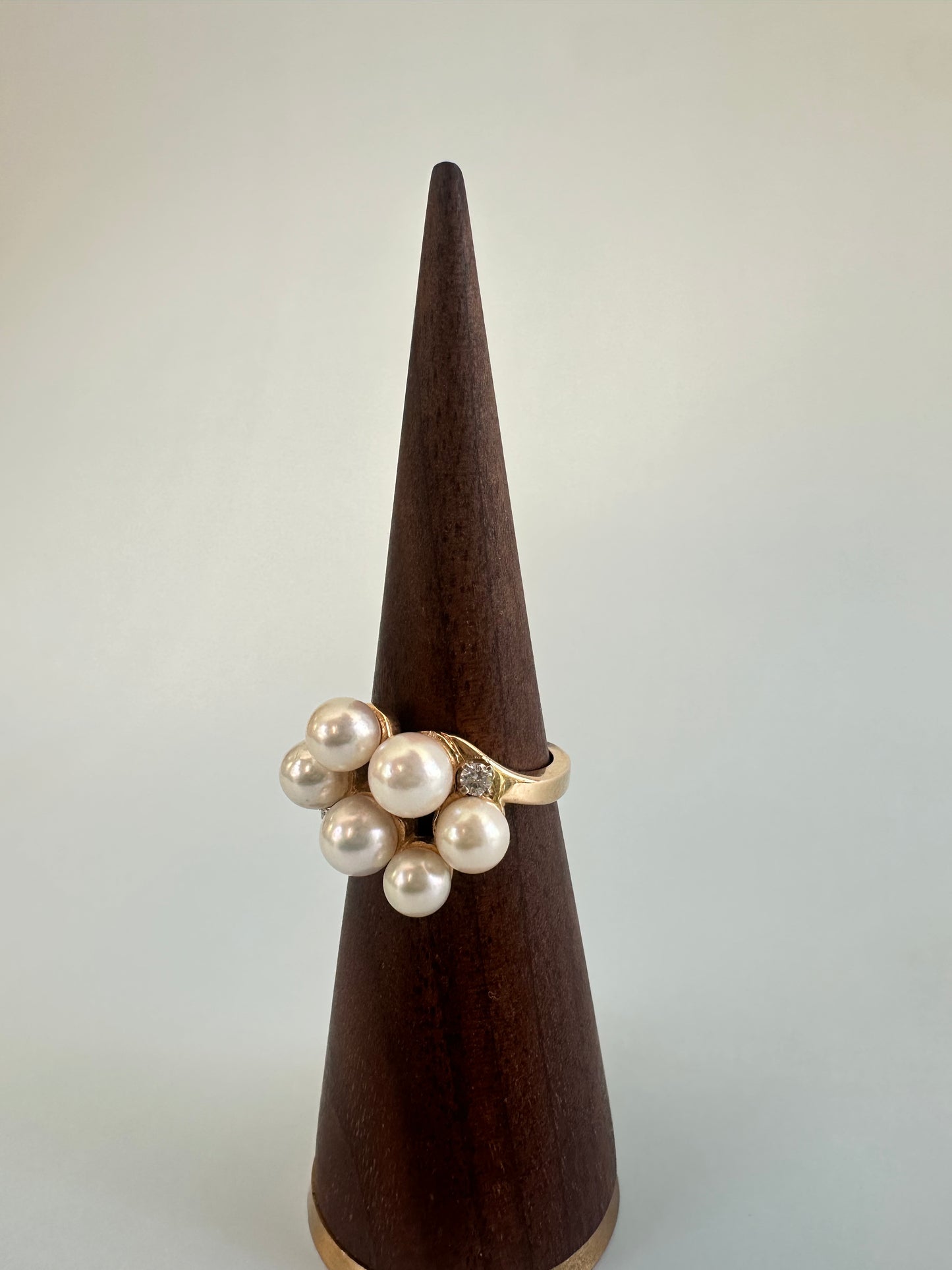 Pearl Cluster Ring