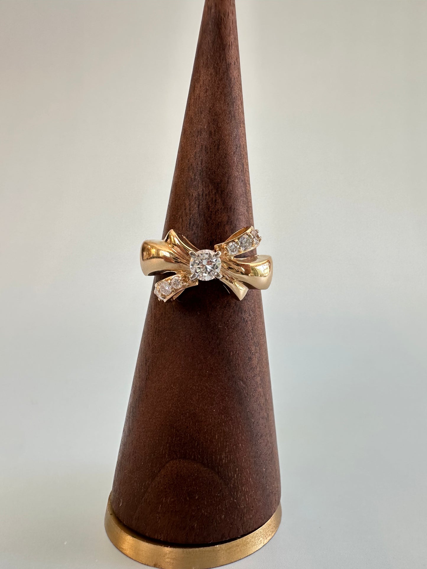 Bow Design Diamond Ring