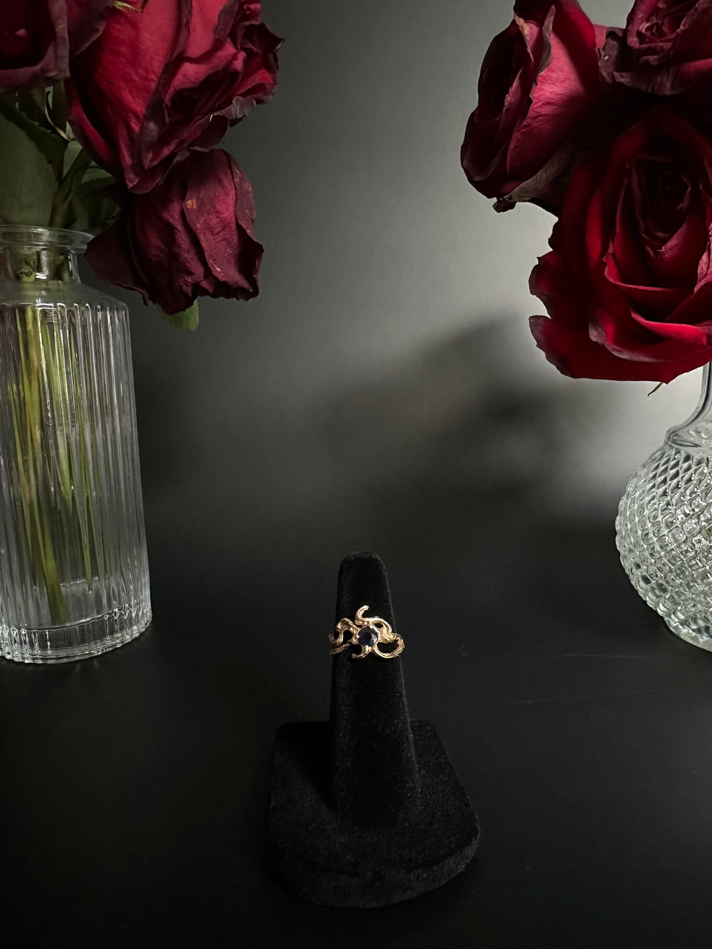 Natural Sapphire Pinky Ring with Yellow Gold Veining