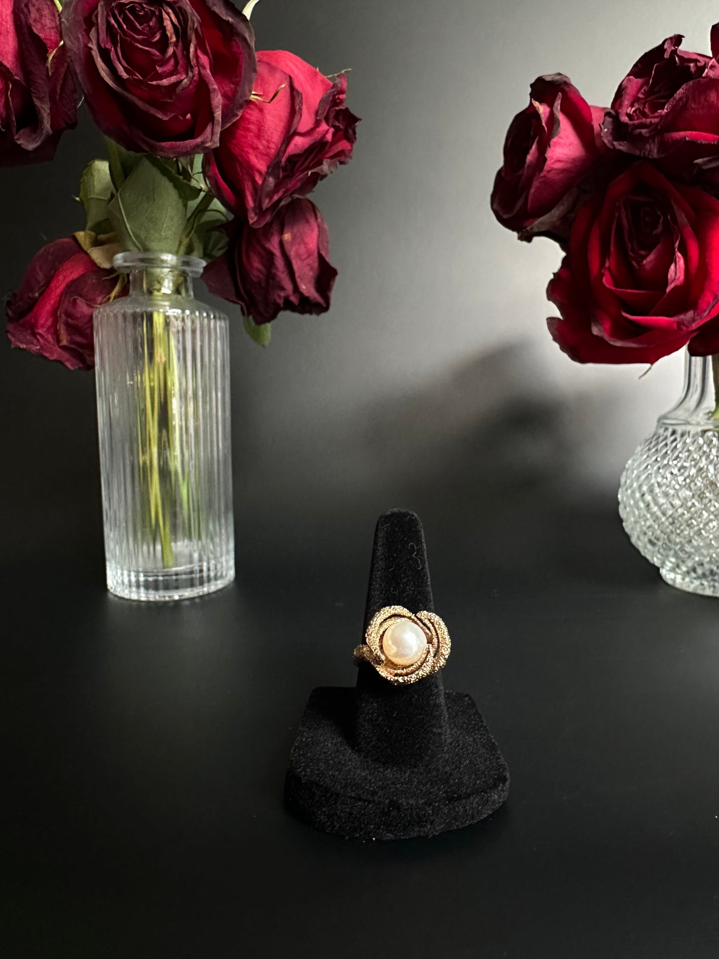 Pearl Solitaire Ring in Spellbinding Gold Mounting
