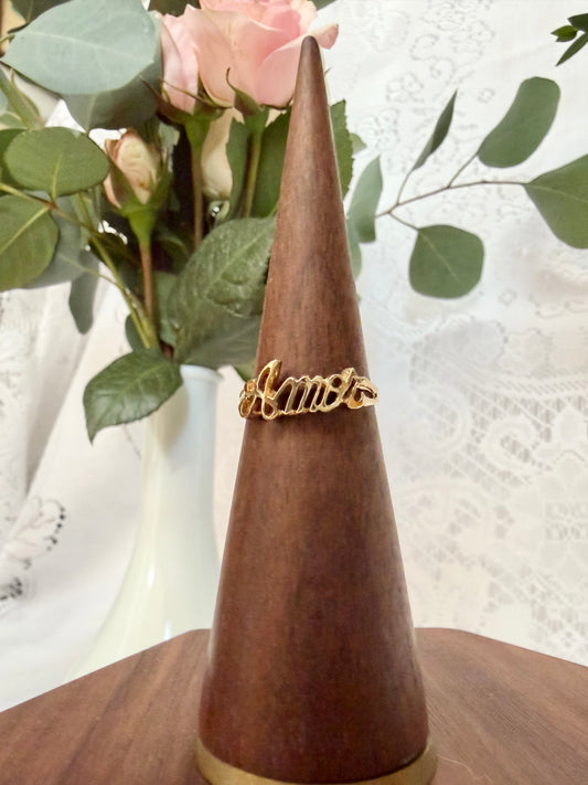 Amor Ring