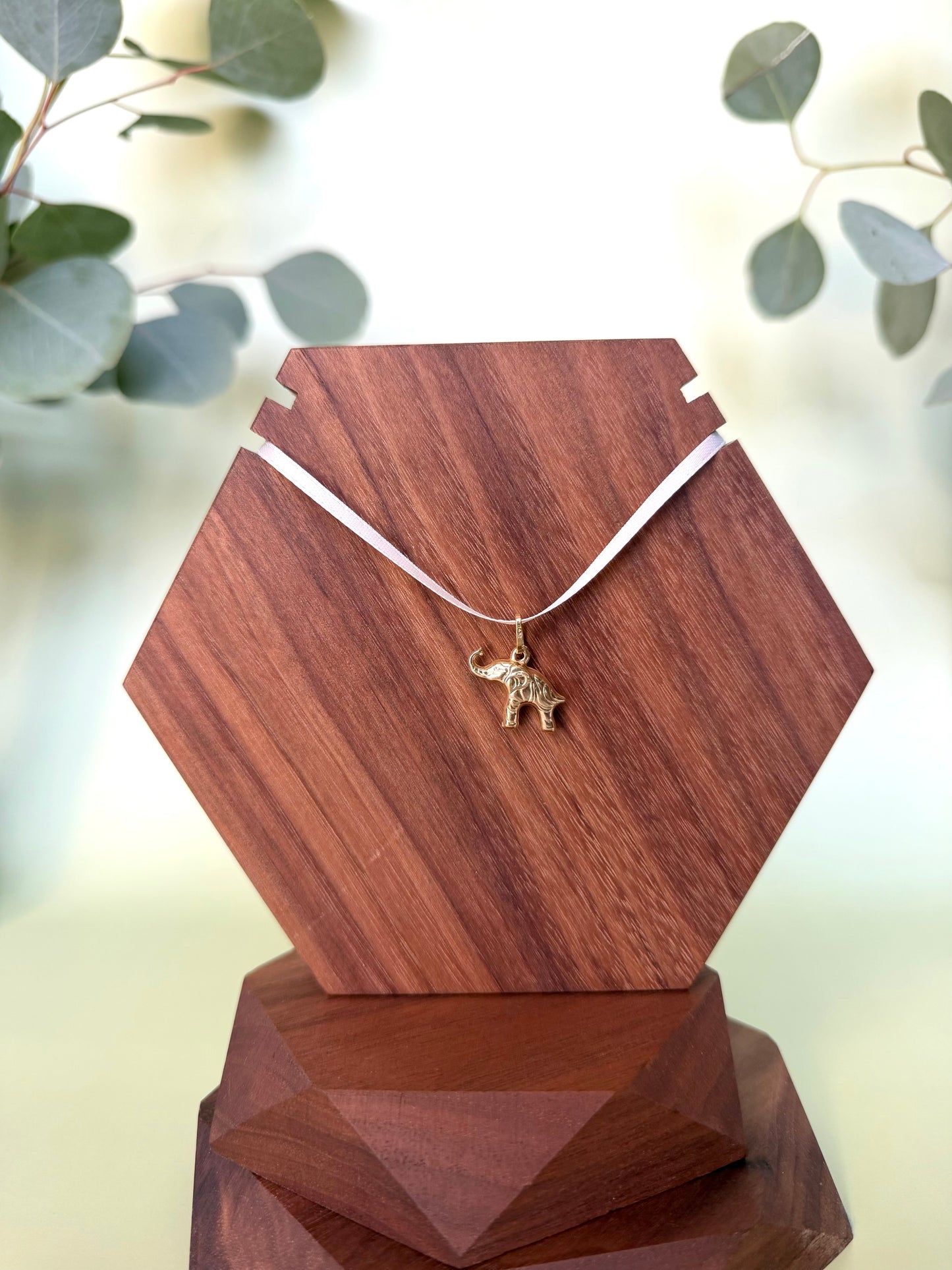 Yellow Gold Elephant Pendant