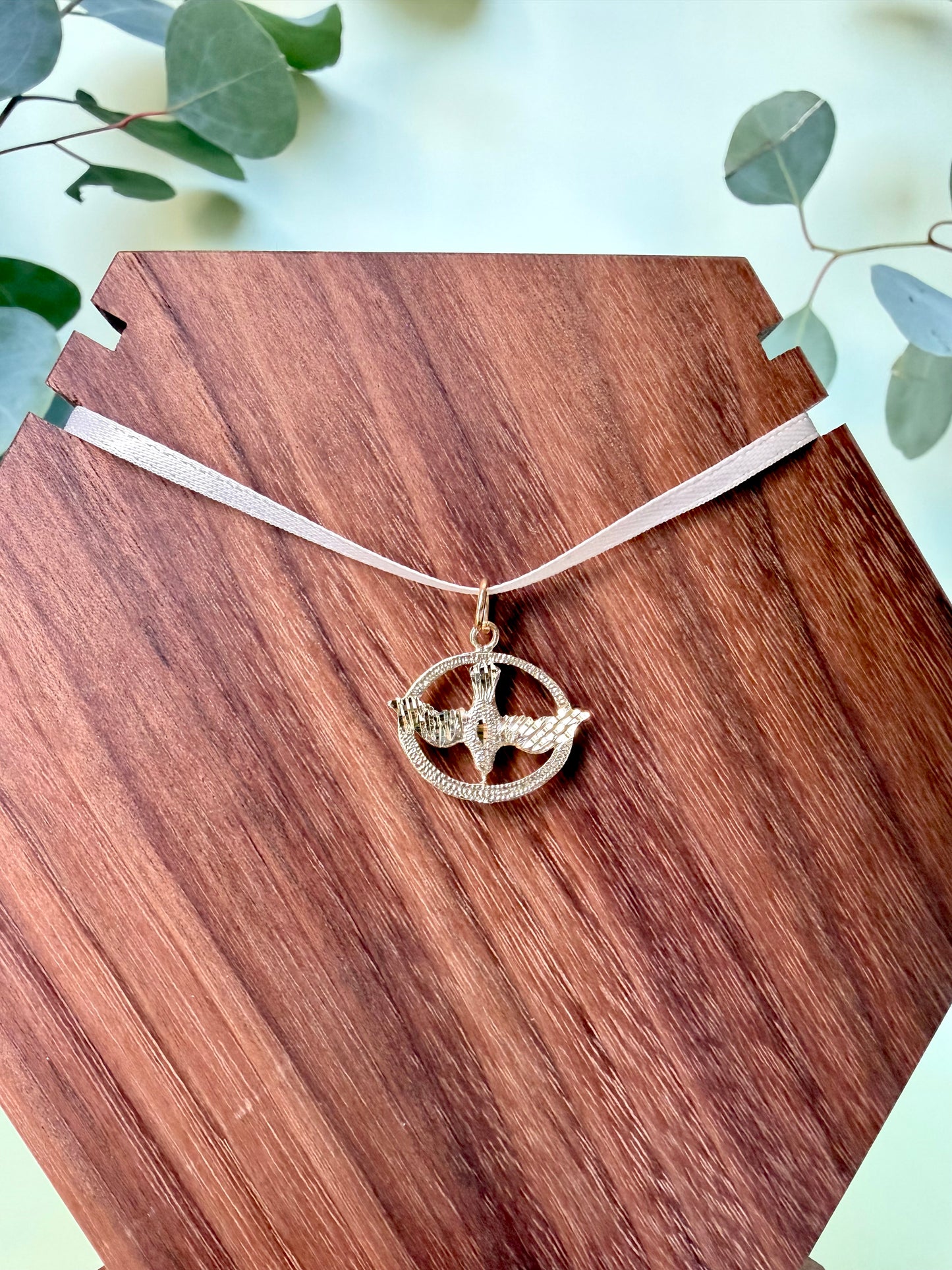 Yellow Gold Free Bird Pendant