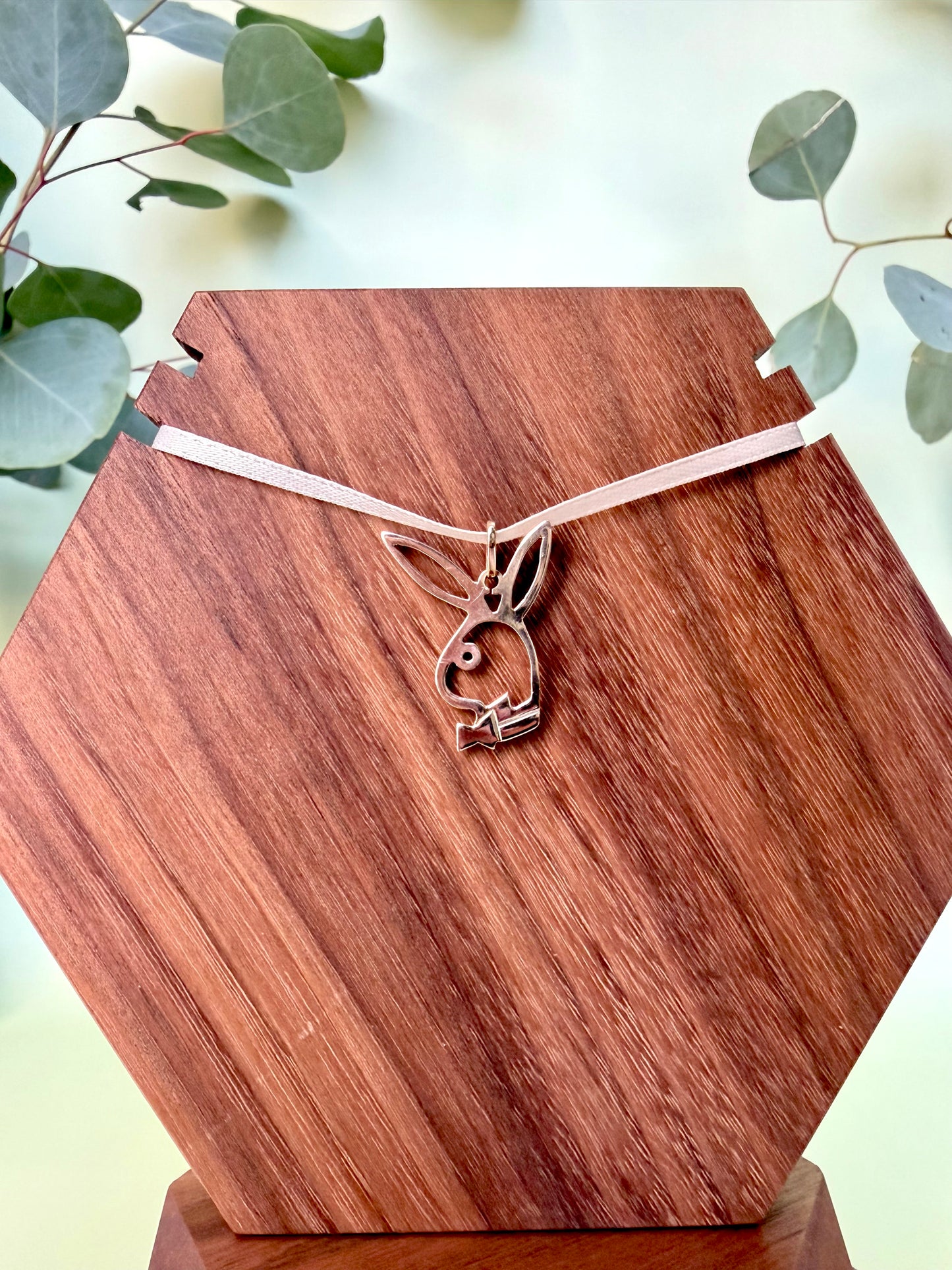 10kt Yellow Gold Playboy Bunny Pendant