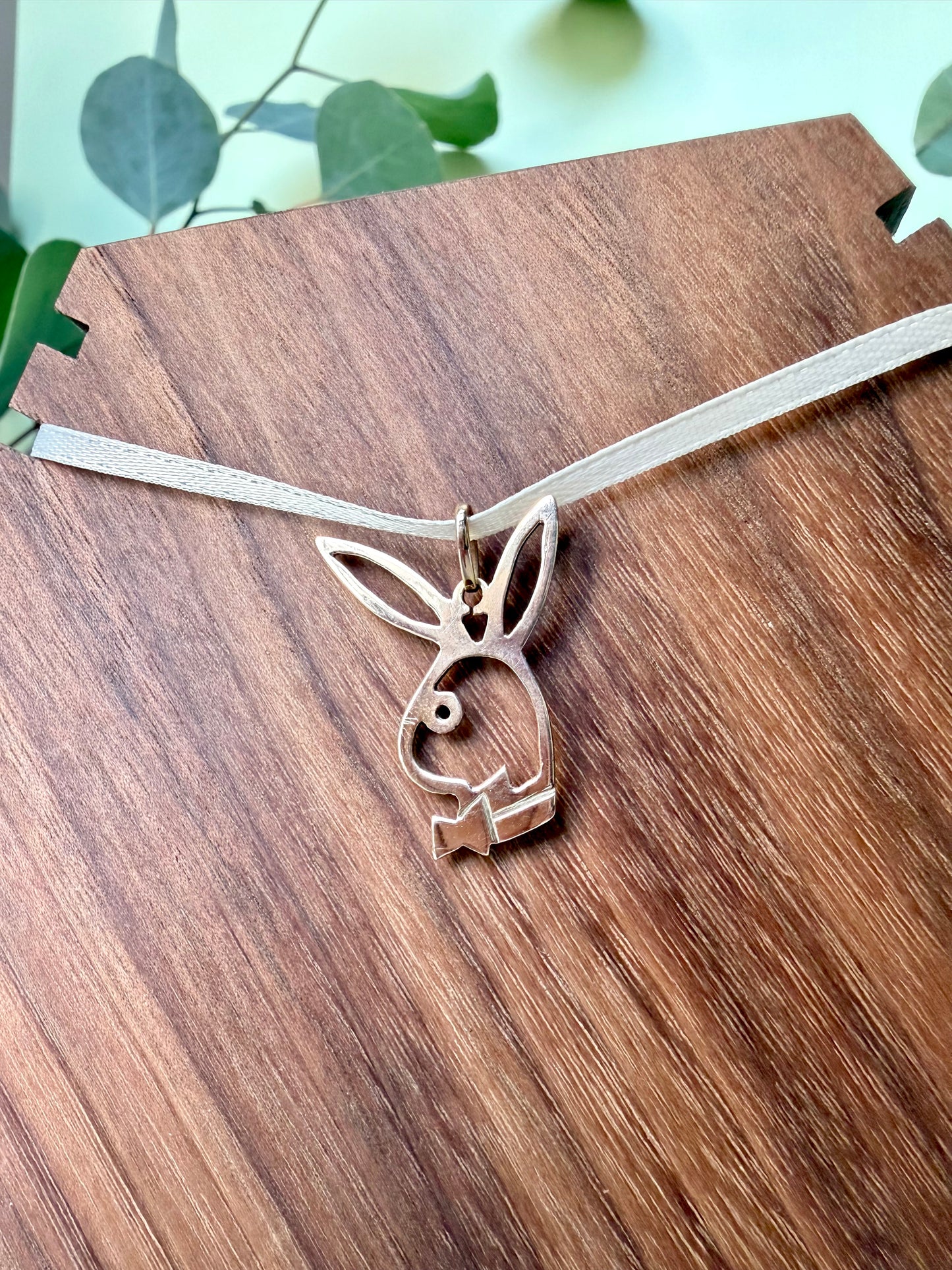 10kt Yellow Gold Playboy Bunny Pendant