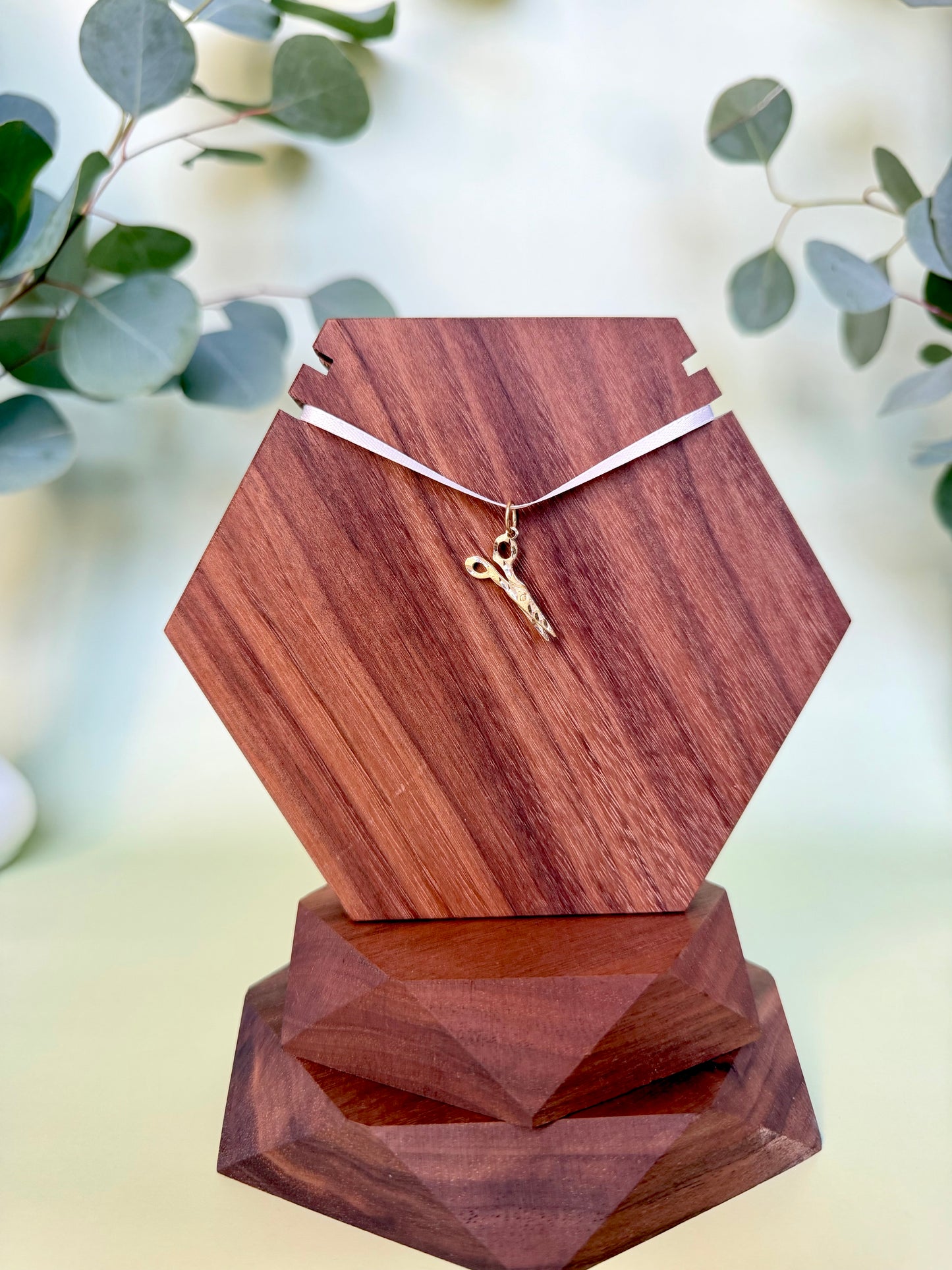 Yellow Gold Scissors Pendant