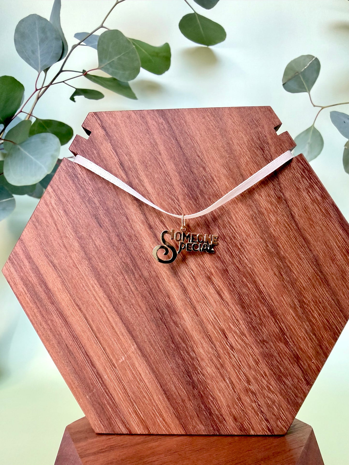 Someone Special Pendant in Yellow Gold