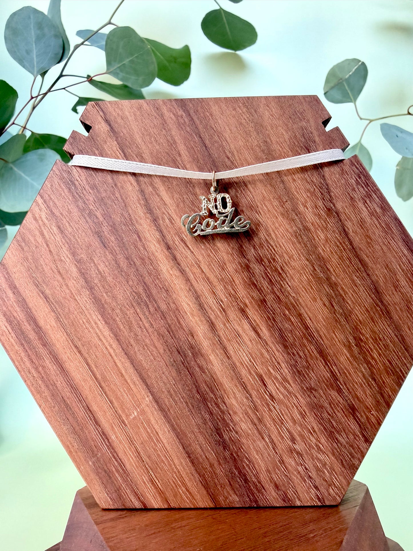 No Code Yellow Gold Pendant