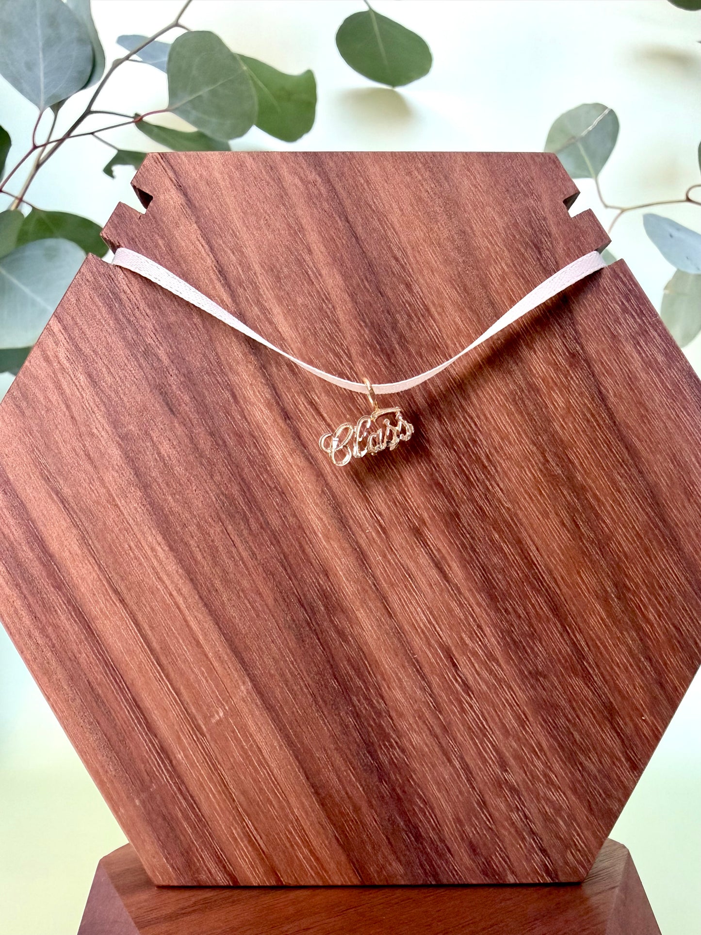 She's Got Class Yellow Gold Pendant