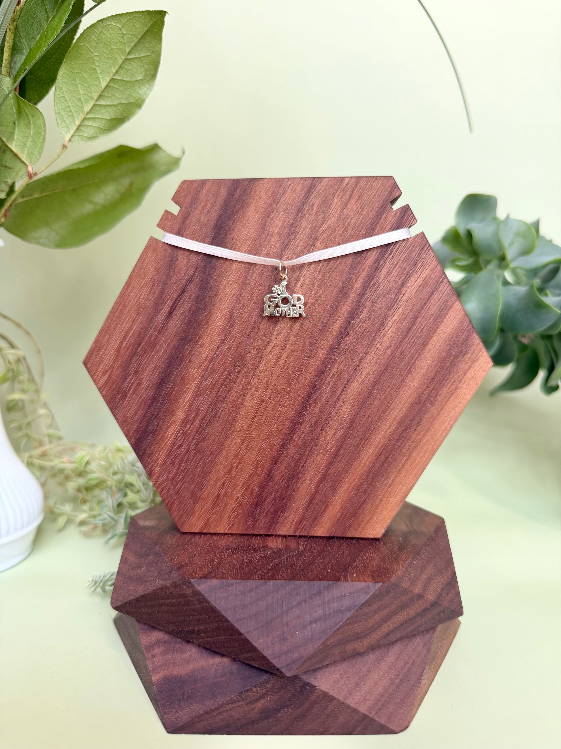 #1 Godmother pendant charm in 14kt yellow gold 