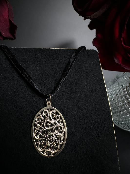 Gold Filigree Pendant