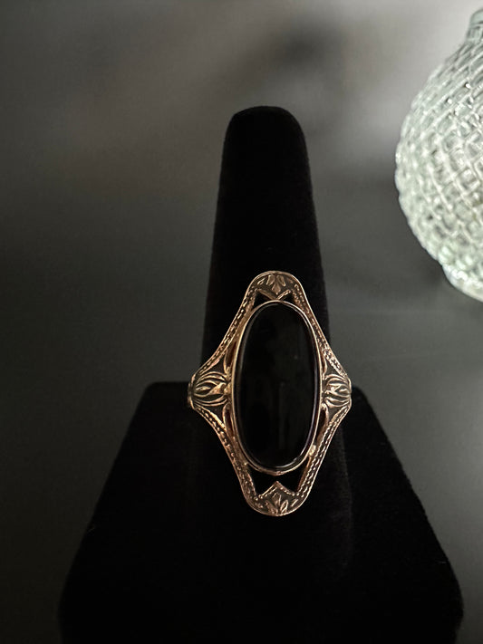 Vintage Oval Onyx Ring