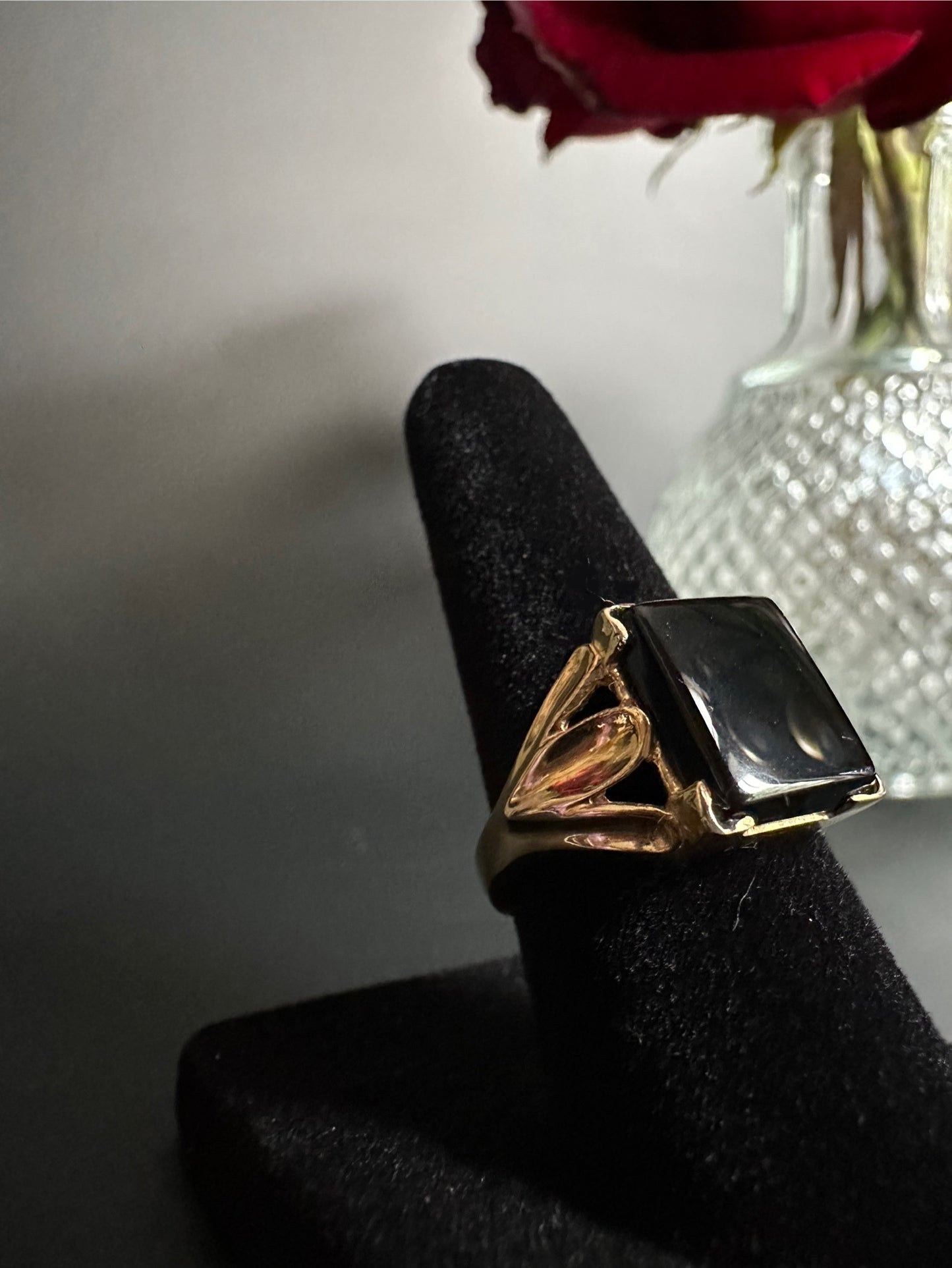 Square Onyx Ring in Yellow Gold