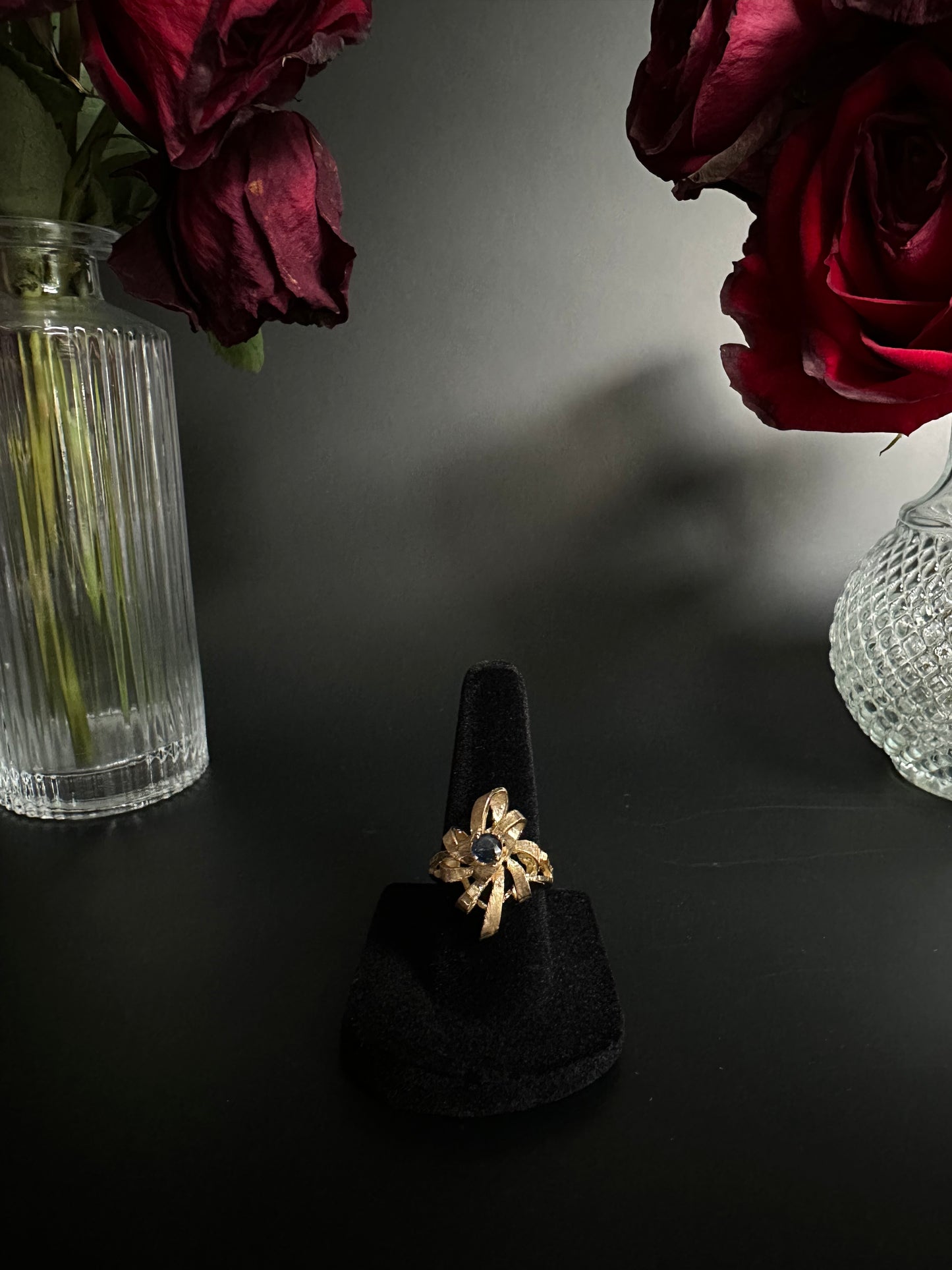 Sapphire Ring in Ribbon Setting
