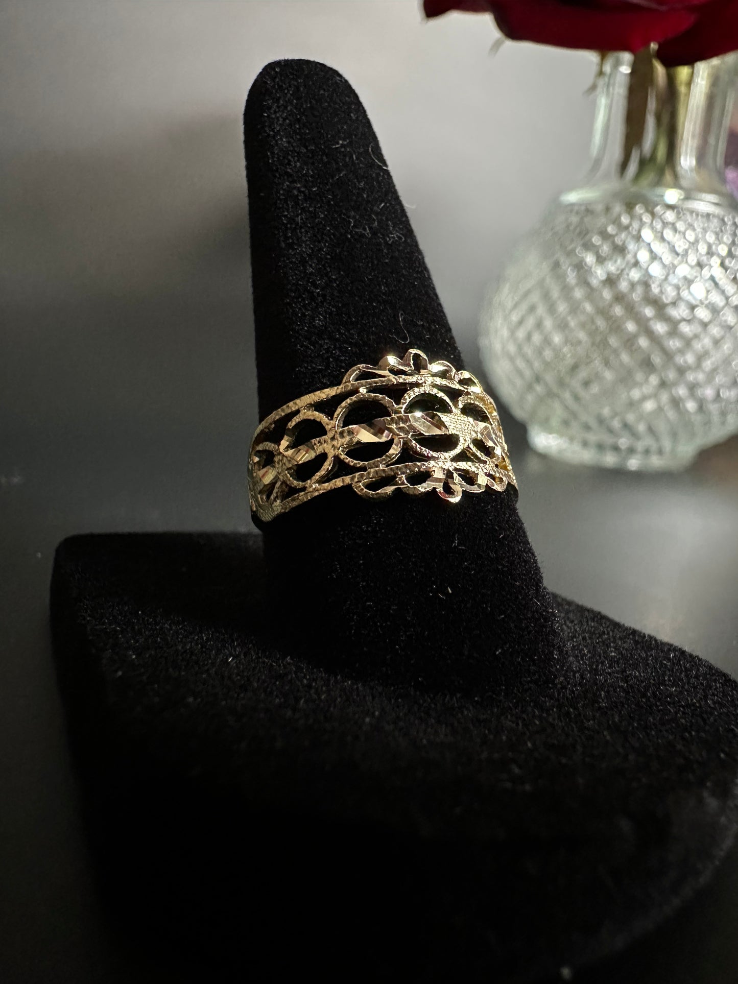 Vintage Style Gold Band