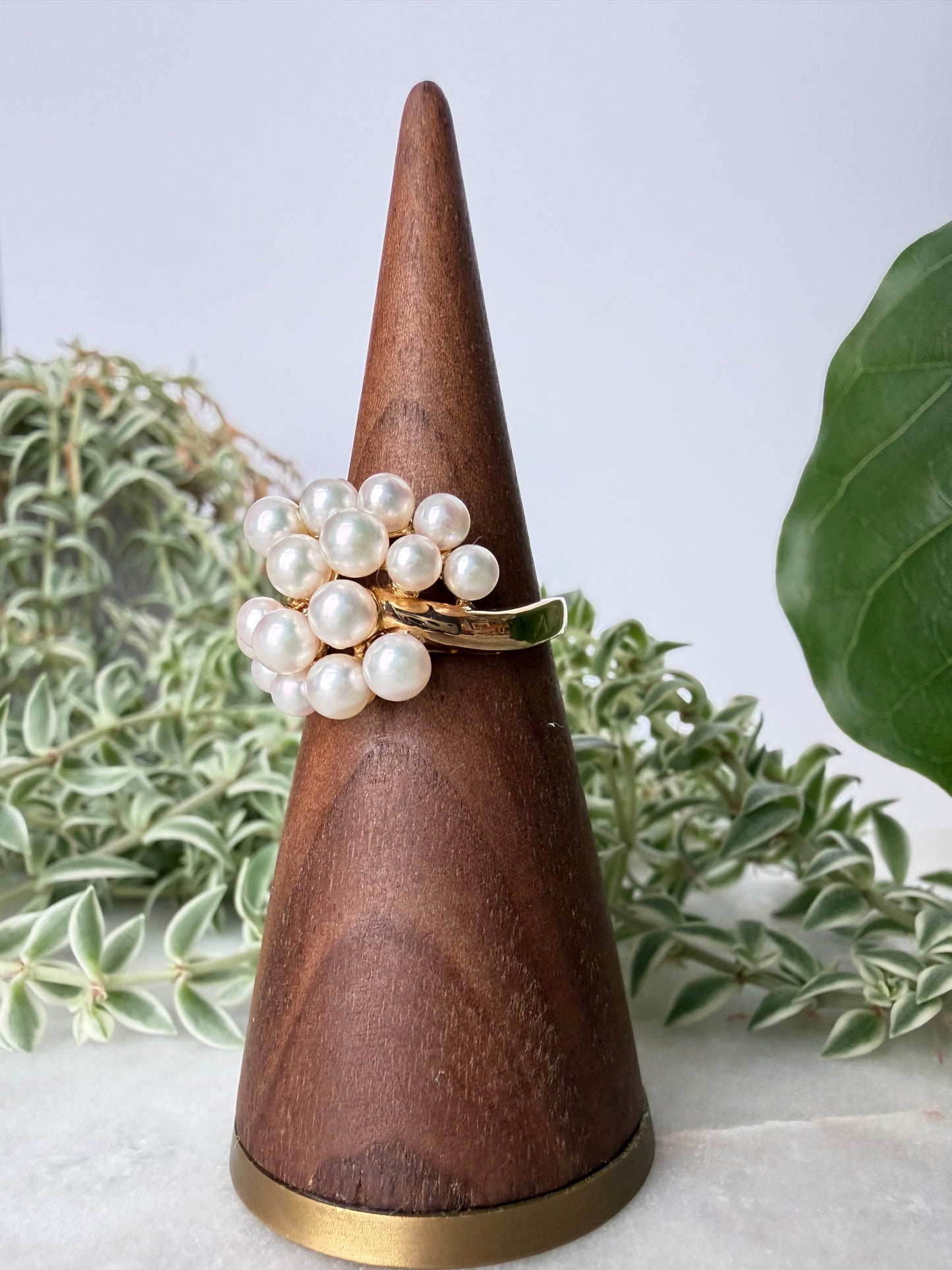 Pearl Cluster Ring