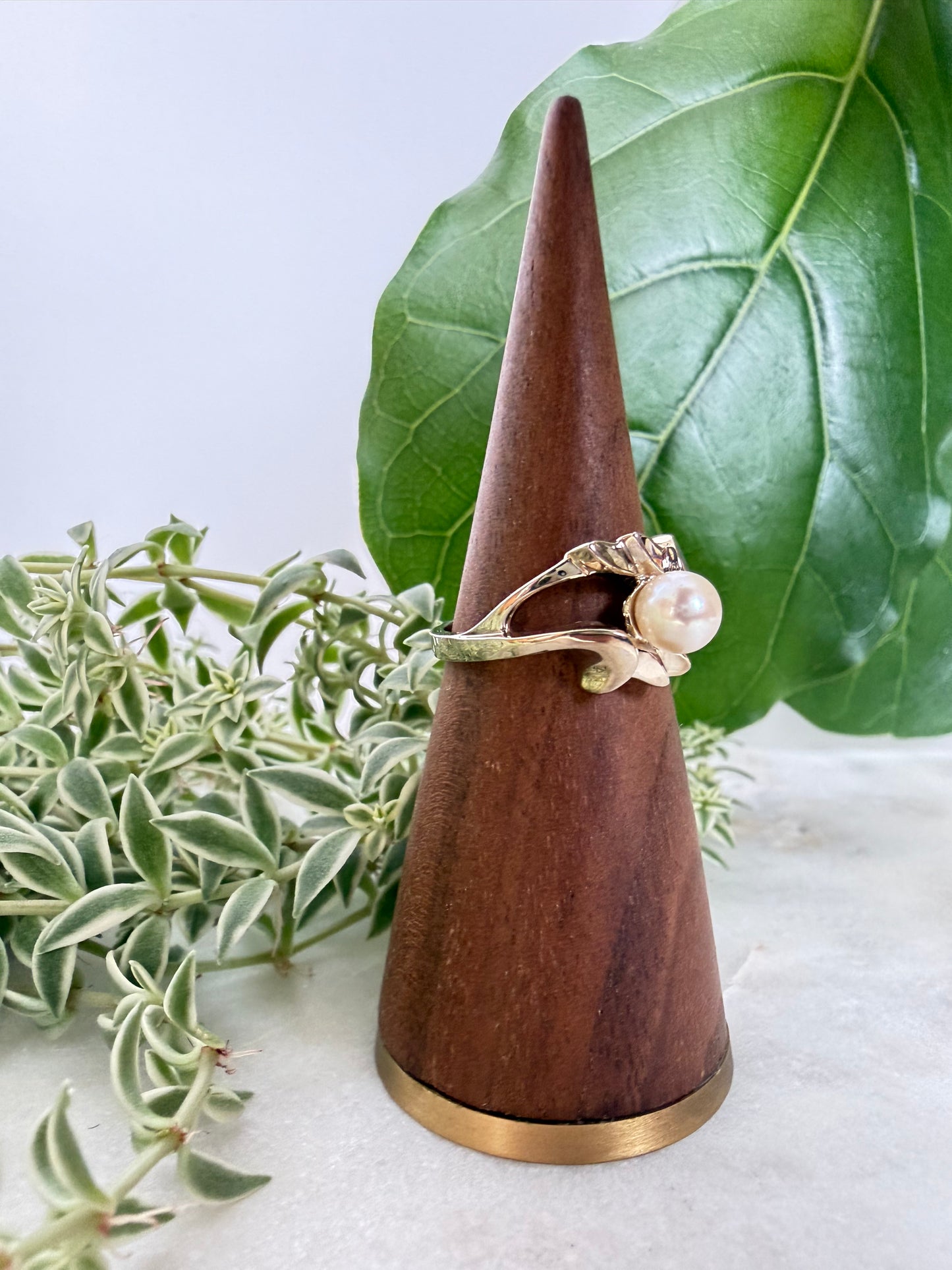 Wavy Pearl Solitaire Ring