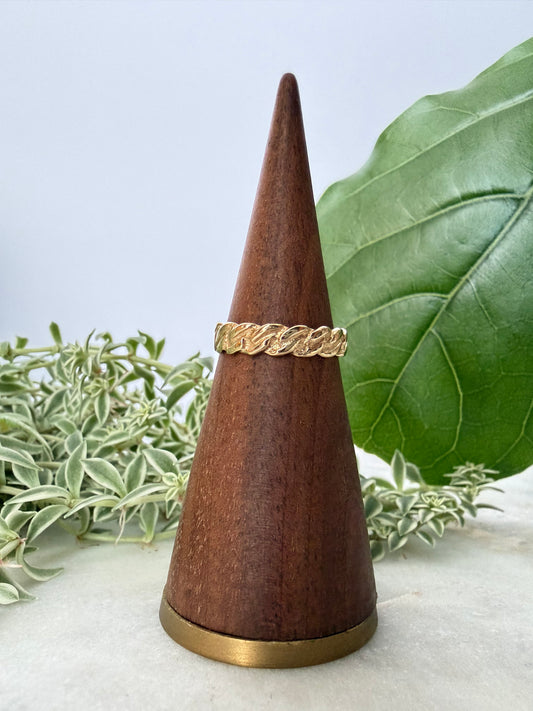 Chain Band in Yellow Gold