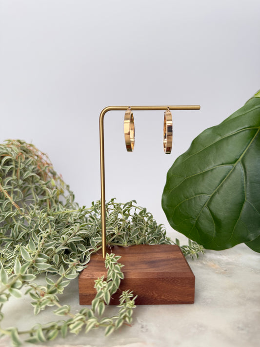 Flat Hoop Earrings in Yellow Gold