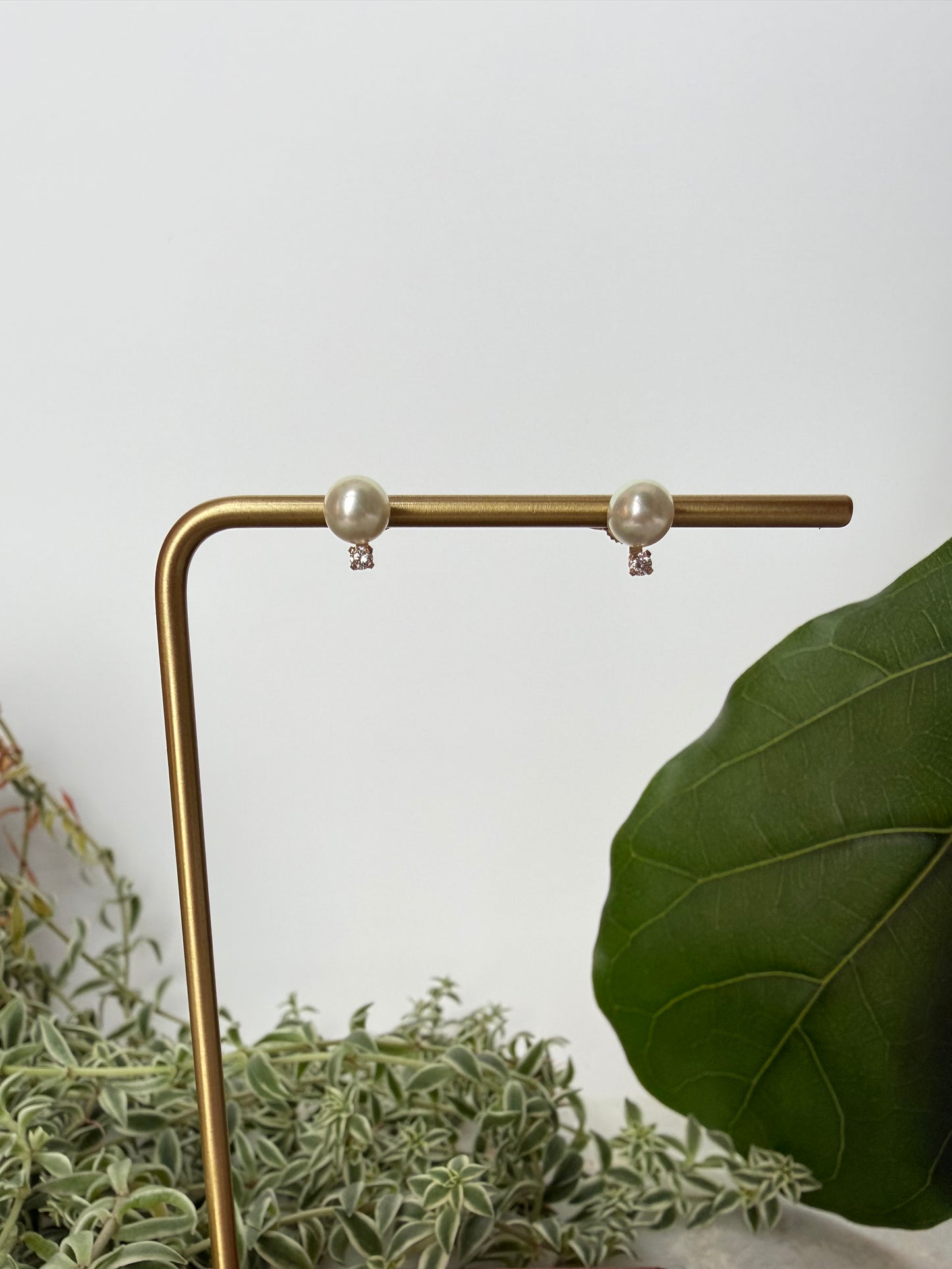 Pearl Stud Earrings with Diamond Accent