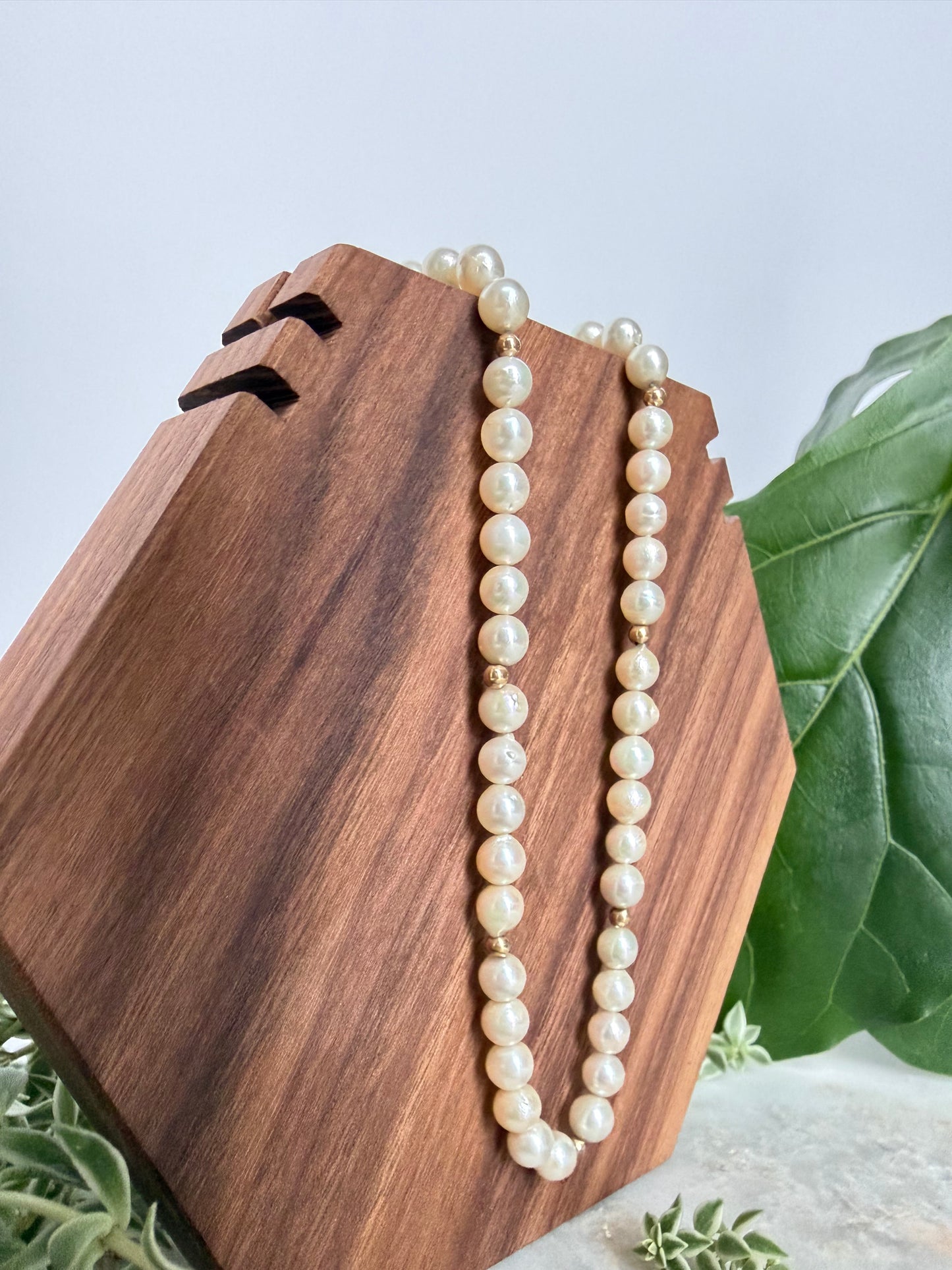 Pearl Necklace with Gold Beads