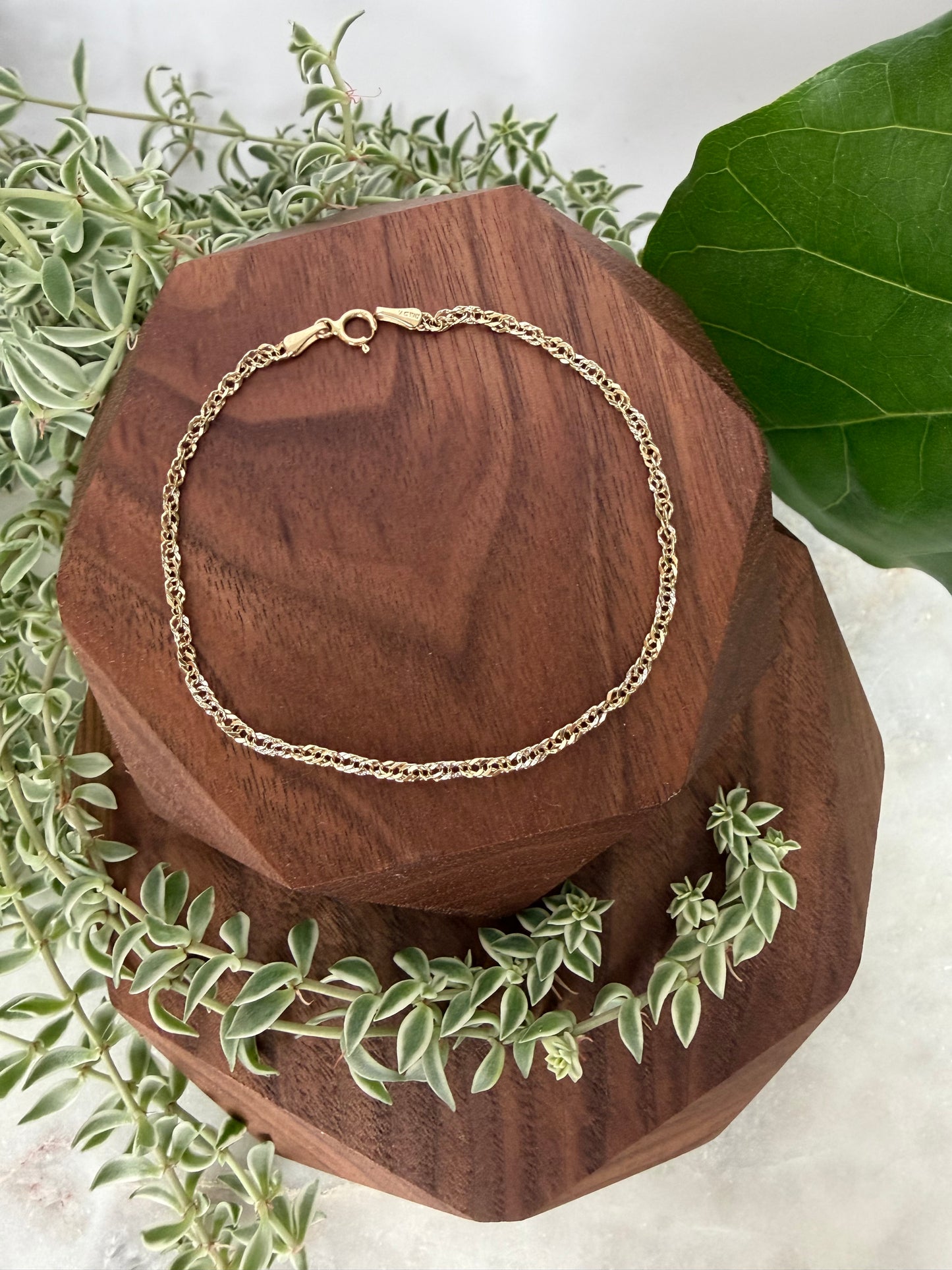 Loose Twist Rope Chain Bracelet